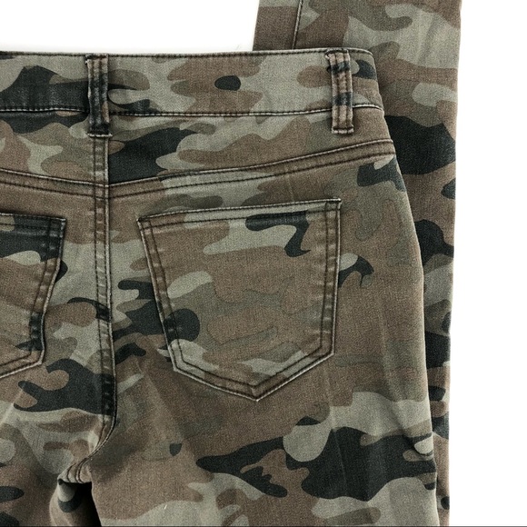 Camouflage Skinny Fit Pants, Size 28 - Picture 5 of 7